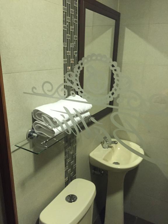 Báltico * Quito